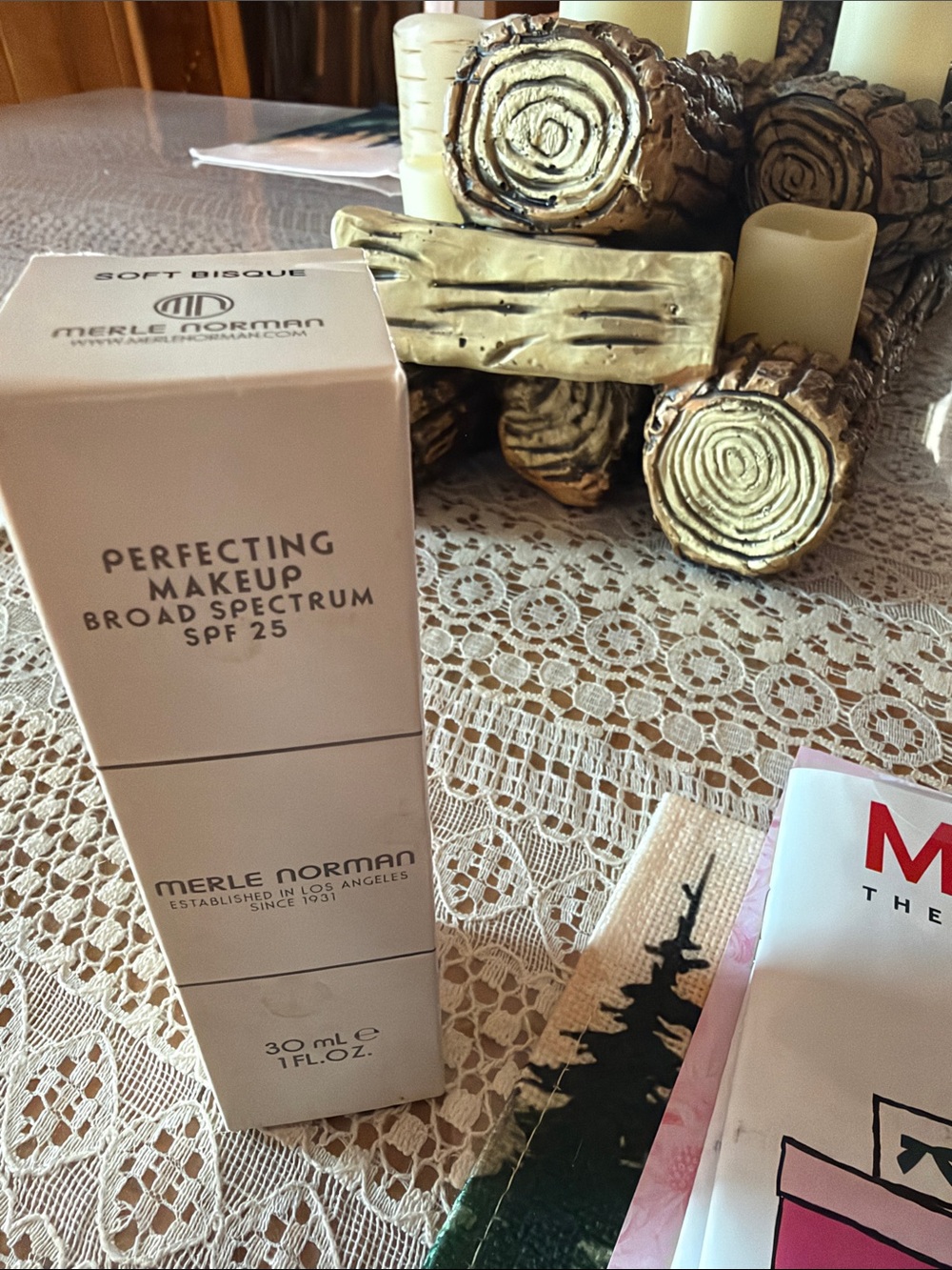 Merle Norman Perfecting Makeup SPF 25 - Soft Bisque (Cream Tone)